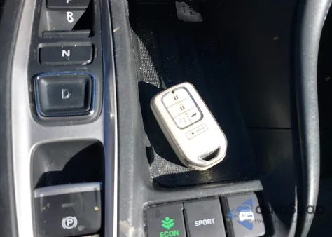 2019 Honda Insight Lx from USA, damaged, VIN 19XZE4F15KE017161